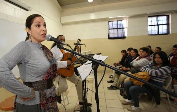 Crece Leyendo y corridos revolucionarios al Teatro Juárez