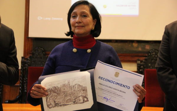 “La sociedad gana, la humanidad gana con la mujer”: Amalia García en UG