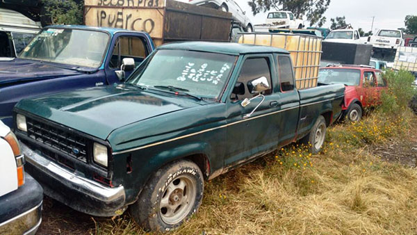 Recuperan camionetas robadas