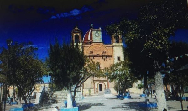 Siguen quejas en comunidades por abandono, roban iglesia de La Luz