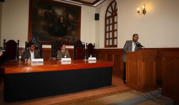 Ofrece UG diplomados que responden a necesidades sociales