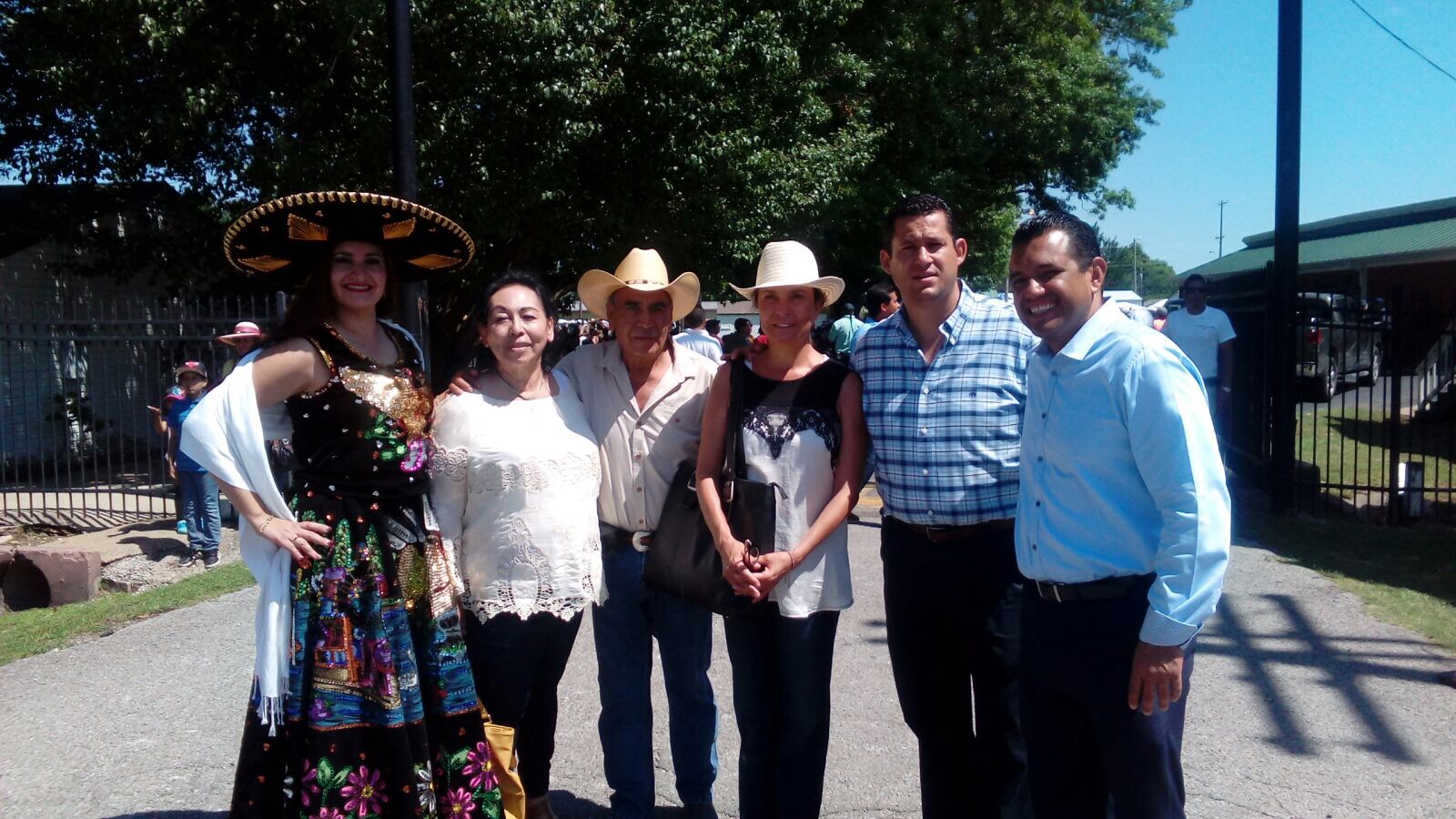 Secretario de Sedeshu a favor del comercio para apoyar a migrantes