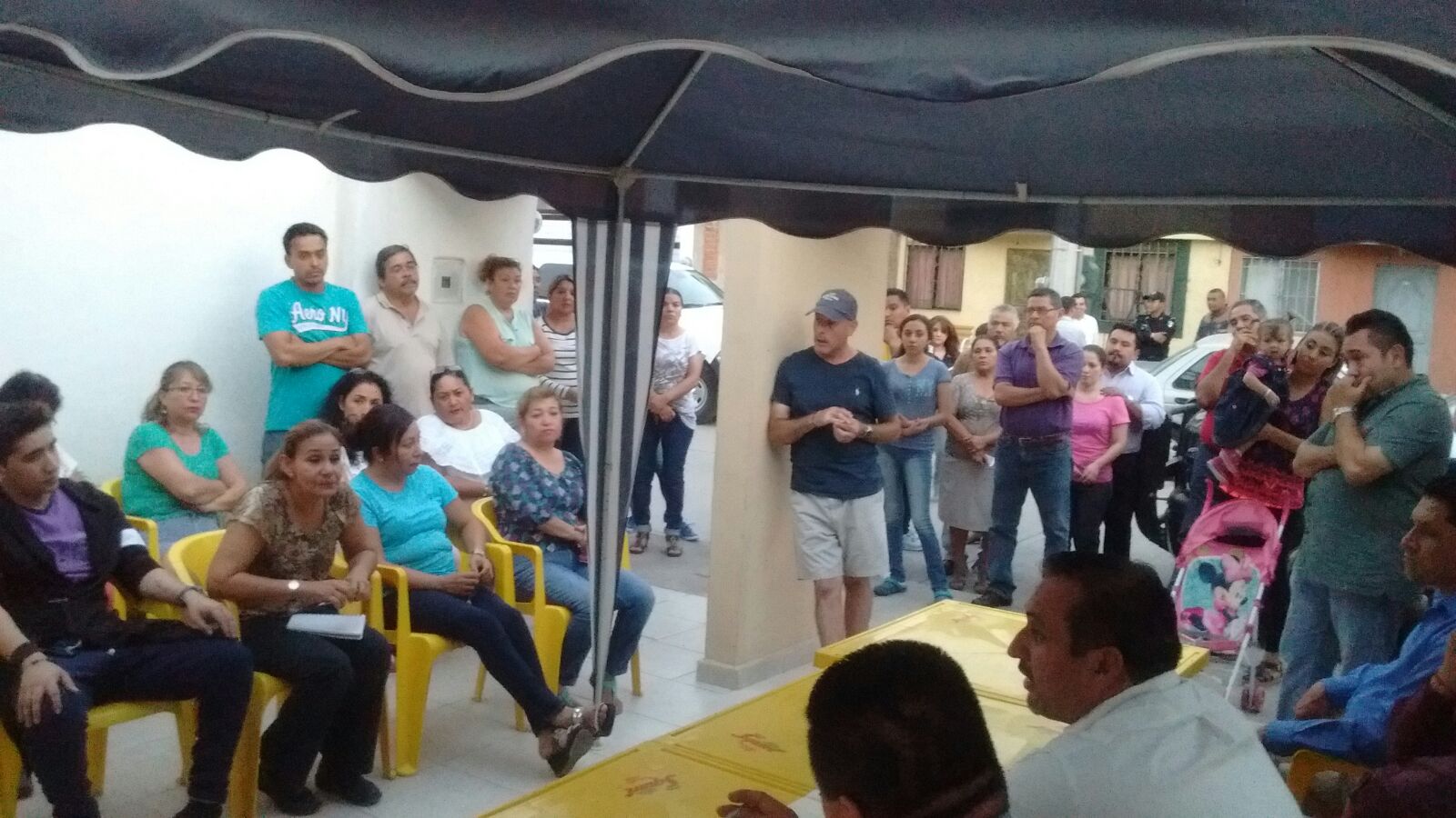 Se reúnen autoridades de seguridad con vecinos irapuatenses