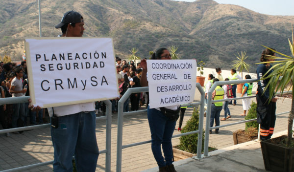 Preparan a la comunidad universitaria para enfrentar situaciones de riesgo