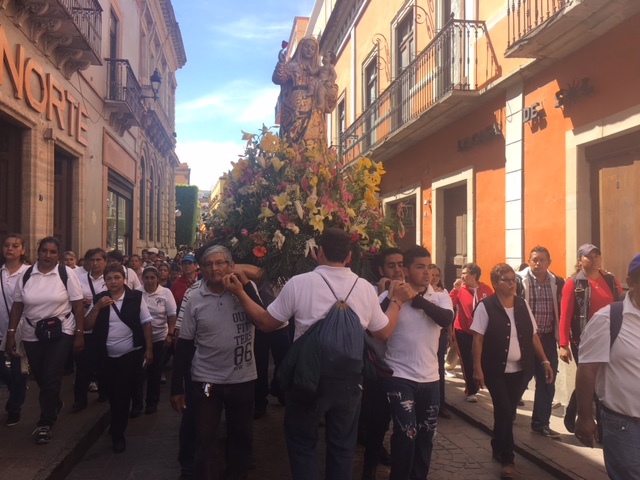 Veneran a la patrona de la ciudad