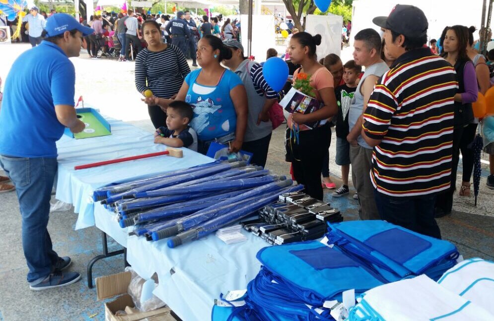 Llegan a 800 leoneses con feria de prevención
