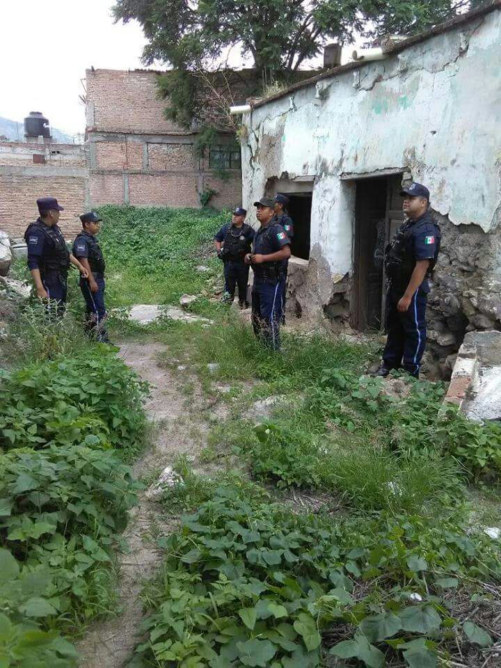 Detienen a sujeto que se escondía en casa abandonada
