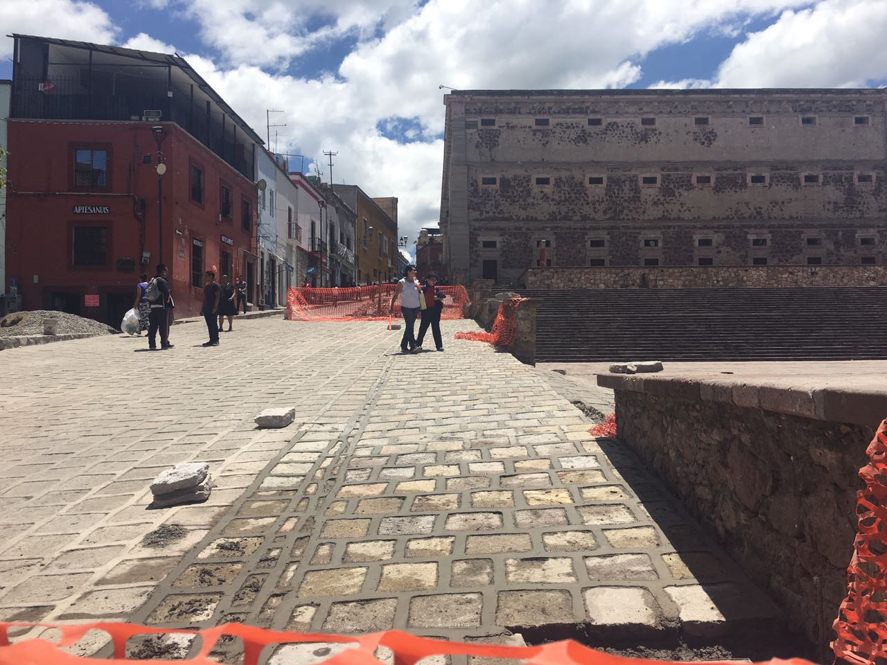 Gobierno estatal reparará el piso de la explanada de la Alhóndiga de Granaditas y Plaza de las Ranas