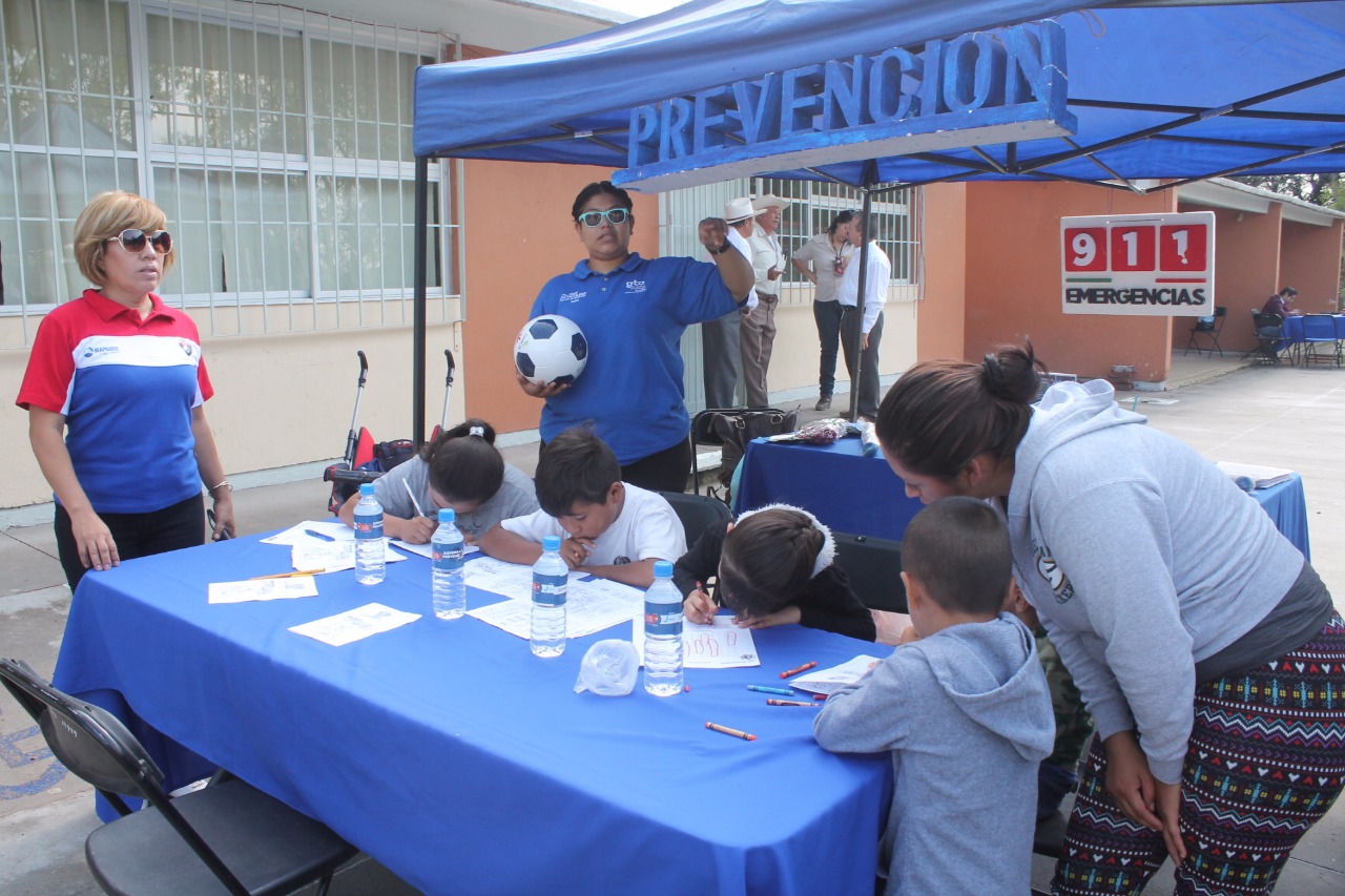 Tránsito y proximidad atienden 1500 personas en Copa comunidades