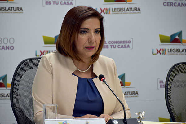Presenta Beatriz Hernández iniciativa de reforma al Código Penal