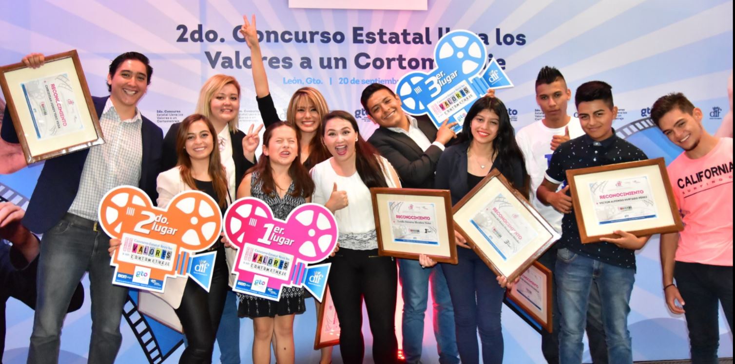 Premian a los ganadores del concurso ‘lleva los valores a un cortometraje’