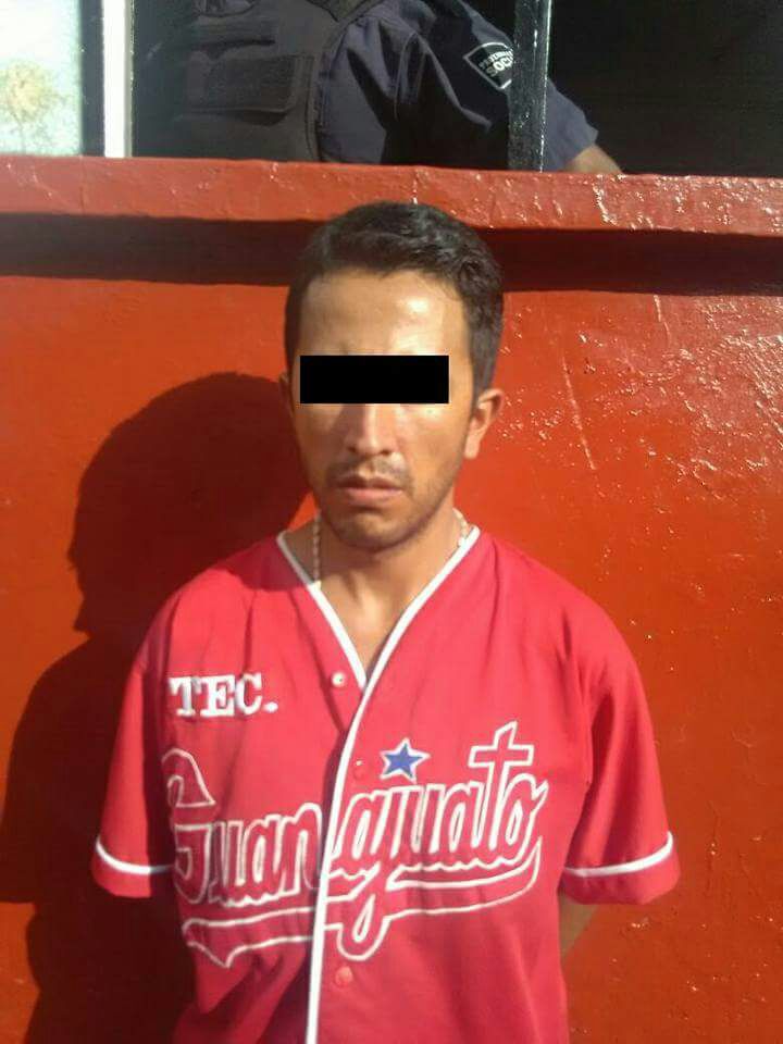 Tras tratar de asaltar a una mujer, detienen a dos