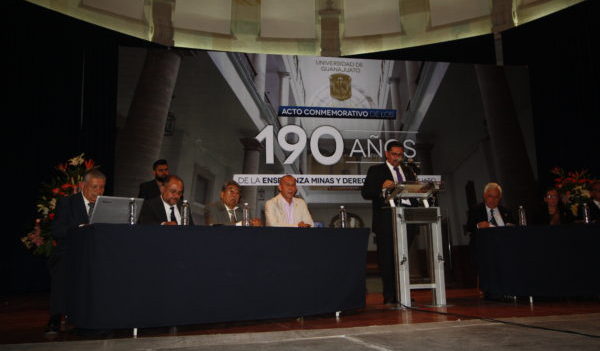 Instituciones y personajes, el origen de la Universidad de Guanajuato