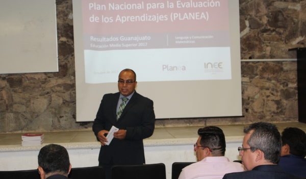 Destacan Escuelas de Nivel Medio Superior de la UG en la Prueba PLANEA 2017