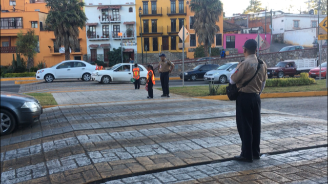 ‘No son topes son pasos peatonales’: Obra Pública