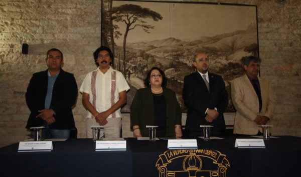 Se llevan acabo encuentros culturales en la DCSH y la DAAD