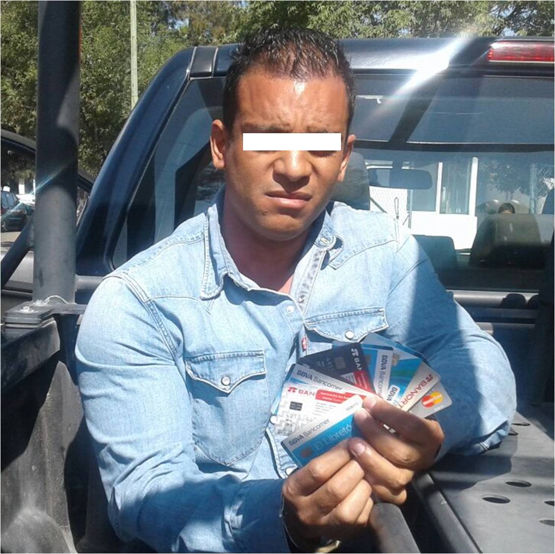 Piden denunciar a ladrones de tarjetas bancarias