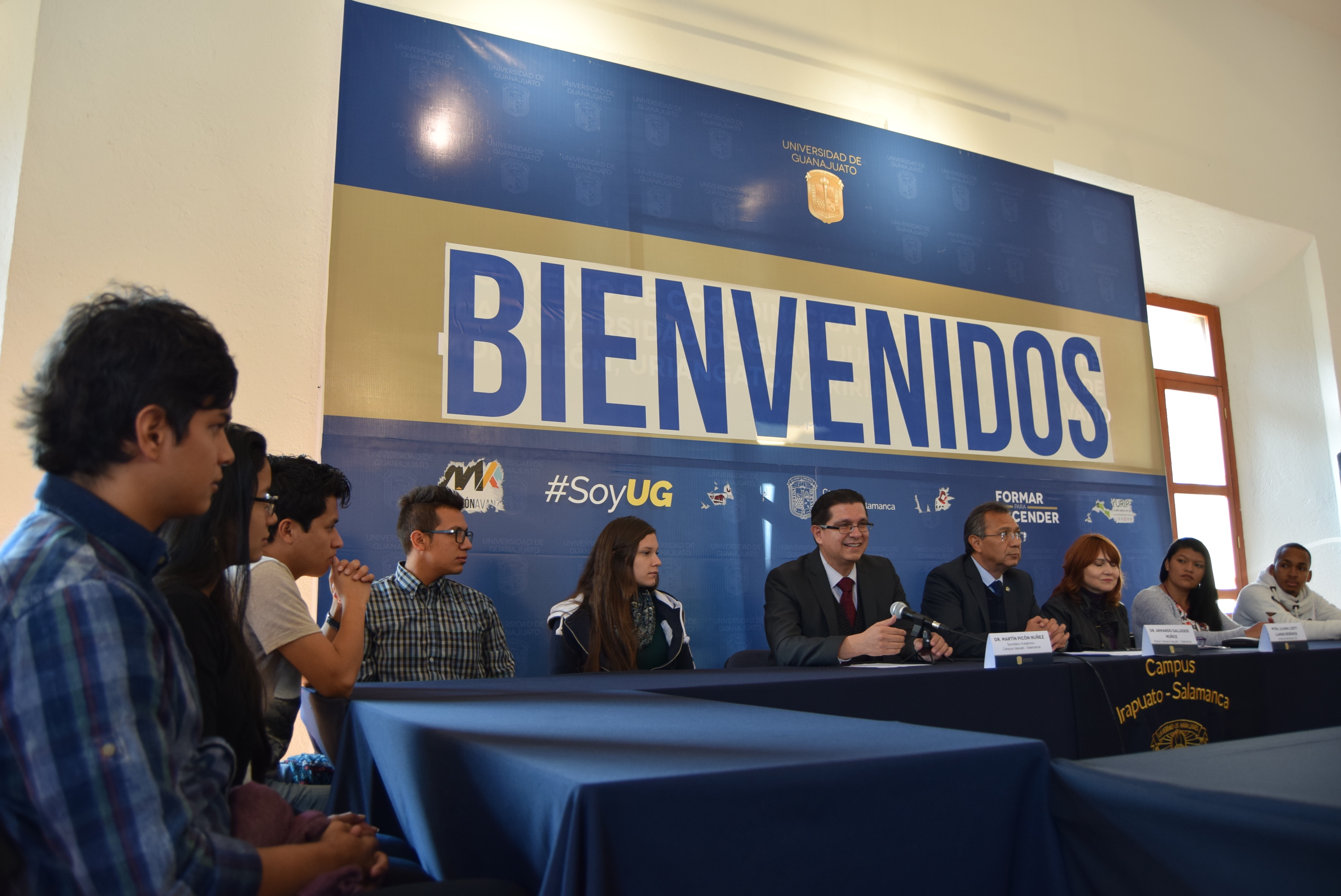 Llegan estudiantes internacionales a la UG