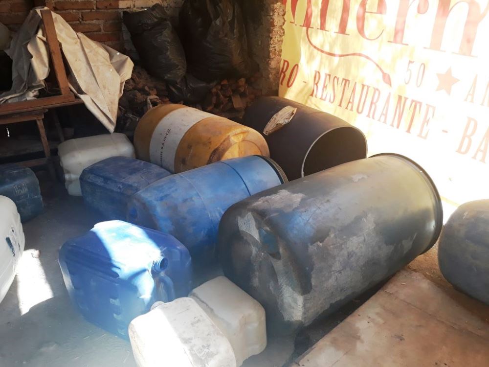 Recuperan auto y gasolina robada