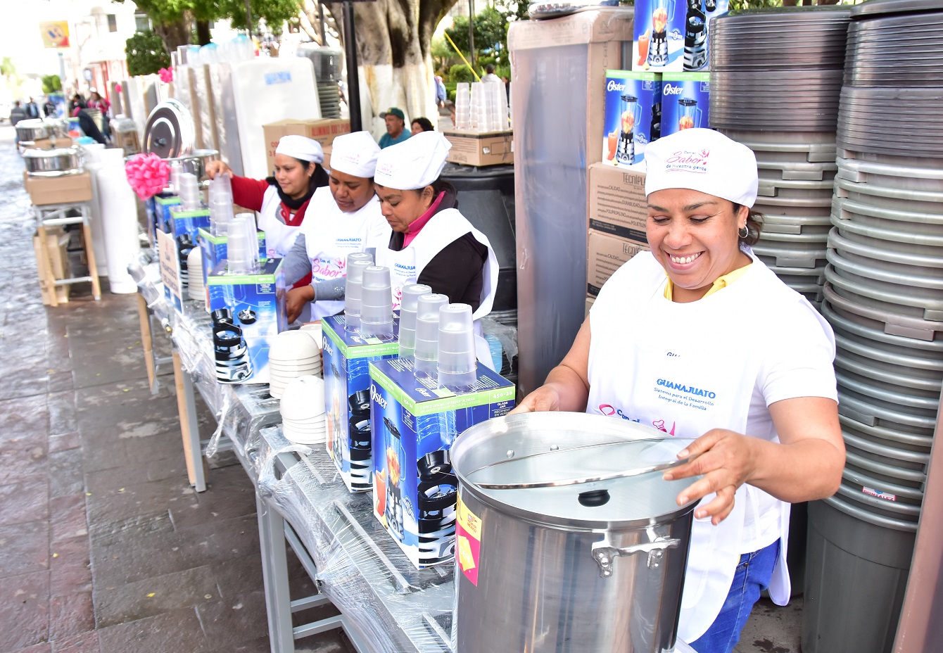 Cocinas solidarias comenzarán a operar hoy
