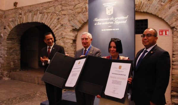 Homenajea UG a Marie y Hervé Lugand por su trabajo a favor de la cooperación con Francia