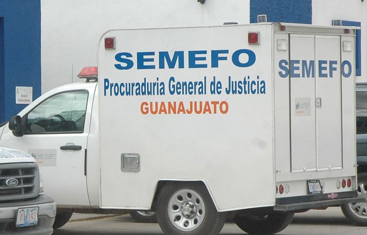 Asesinan a mujer en su casa