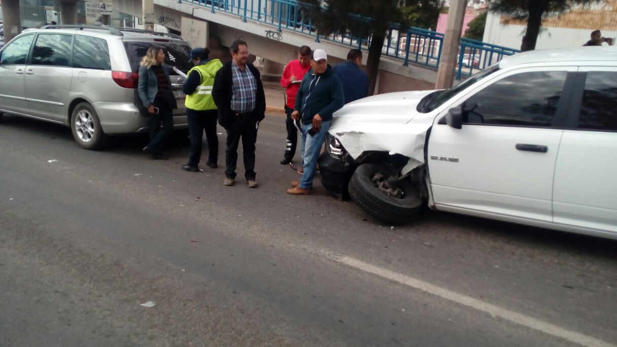 Carambola provoca congestionamiento