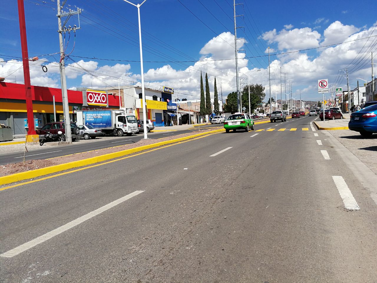 Entregan obra tarde y sin concluir