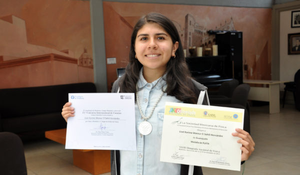 Estudiante de la UG sobresale en concursos nacionales e internacionales de Física