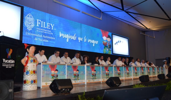 Con Rusia y Guanajuato como invitados de honor, inició la FILEY