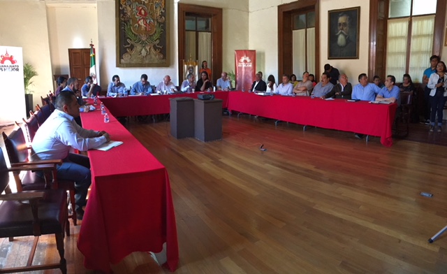 Condicionan mejoras del transporte al aumento de la tarifa