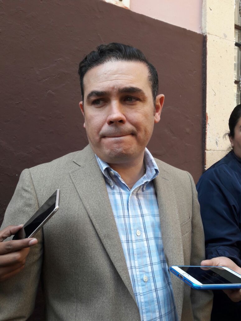 Alejandro Navarro da a conocer nombres para su planilla electoral