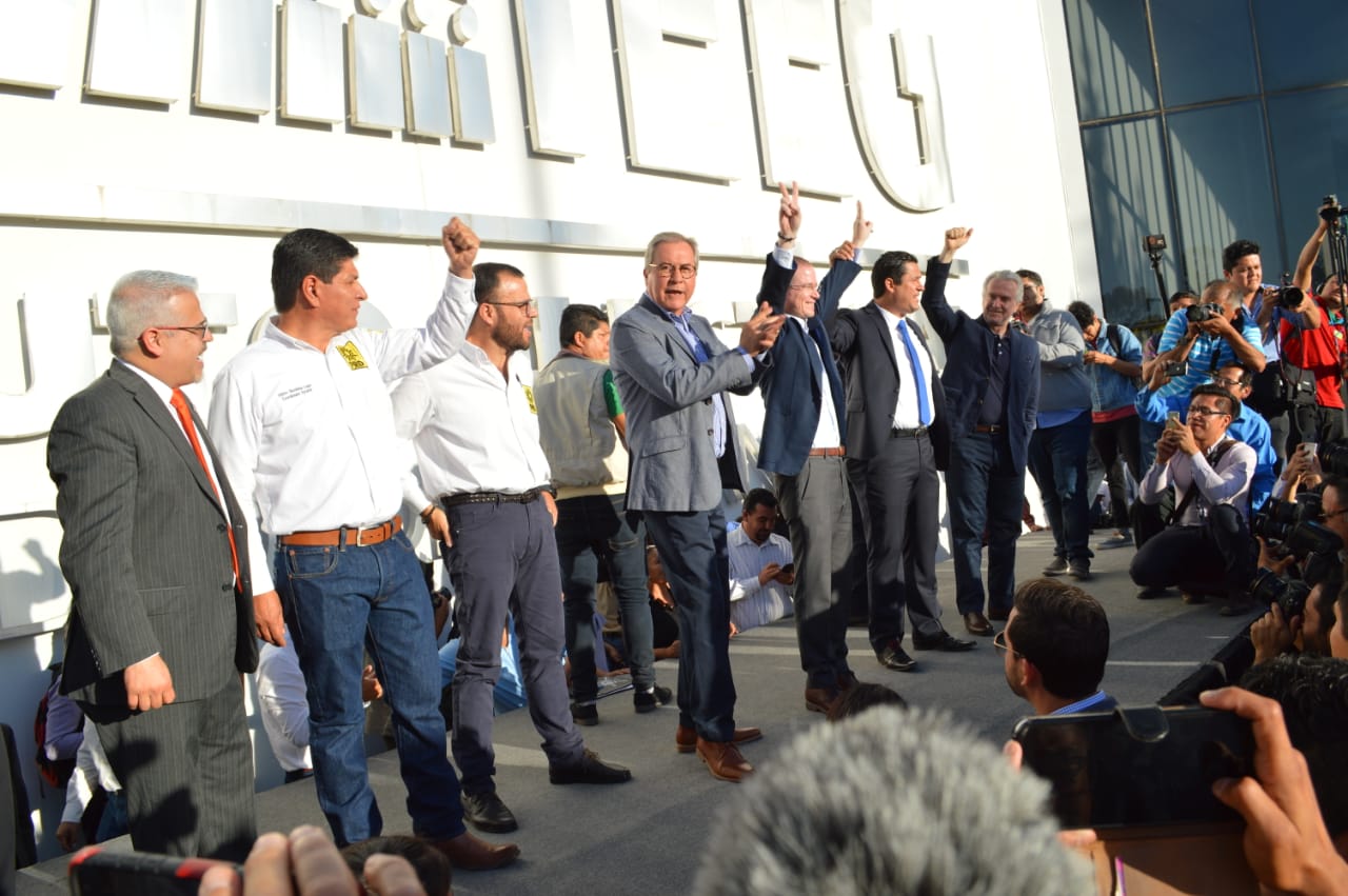 Refrenda Diego compromiso de votos para Anaya
