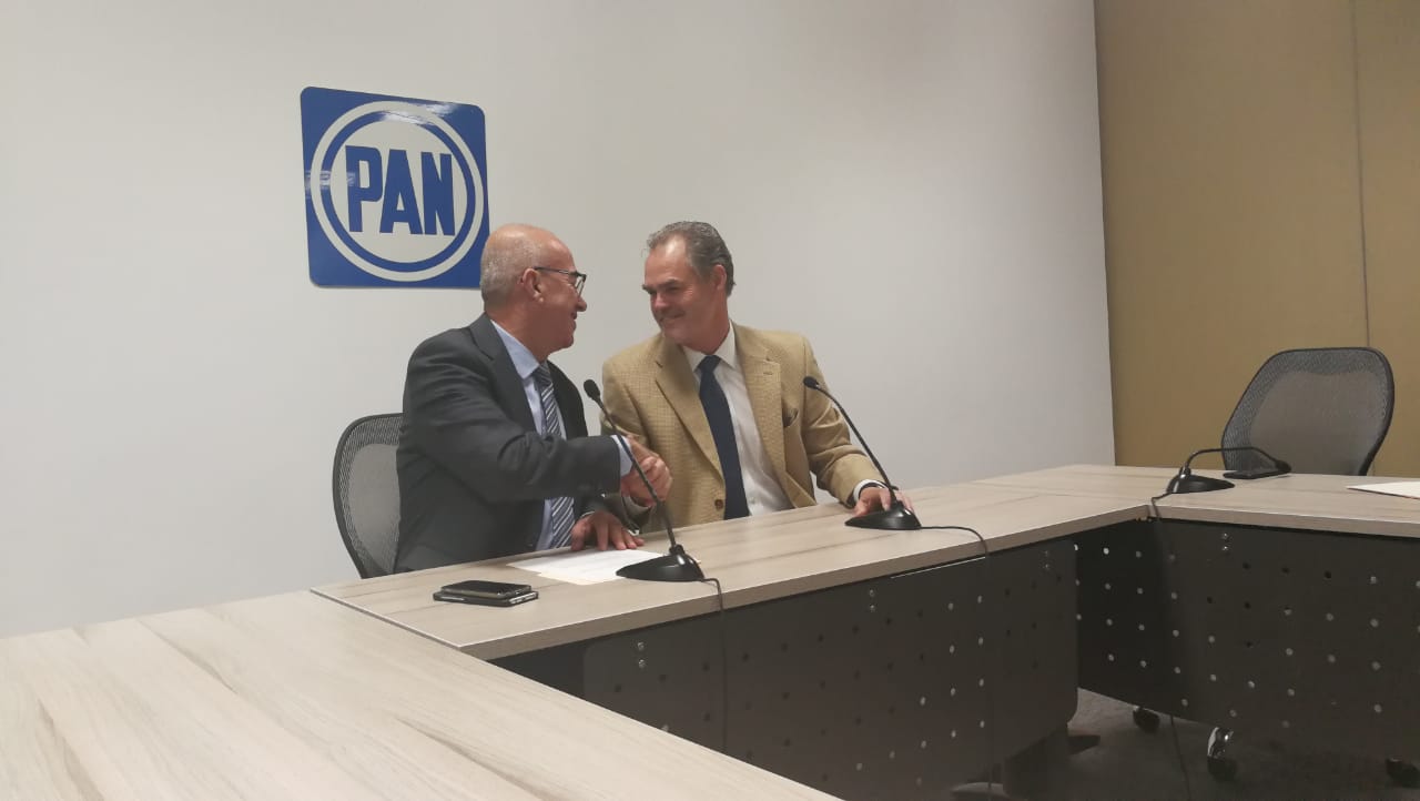 Anuncia PAN nuevo coordinador de diputados Locales