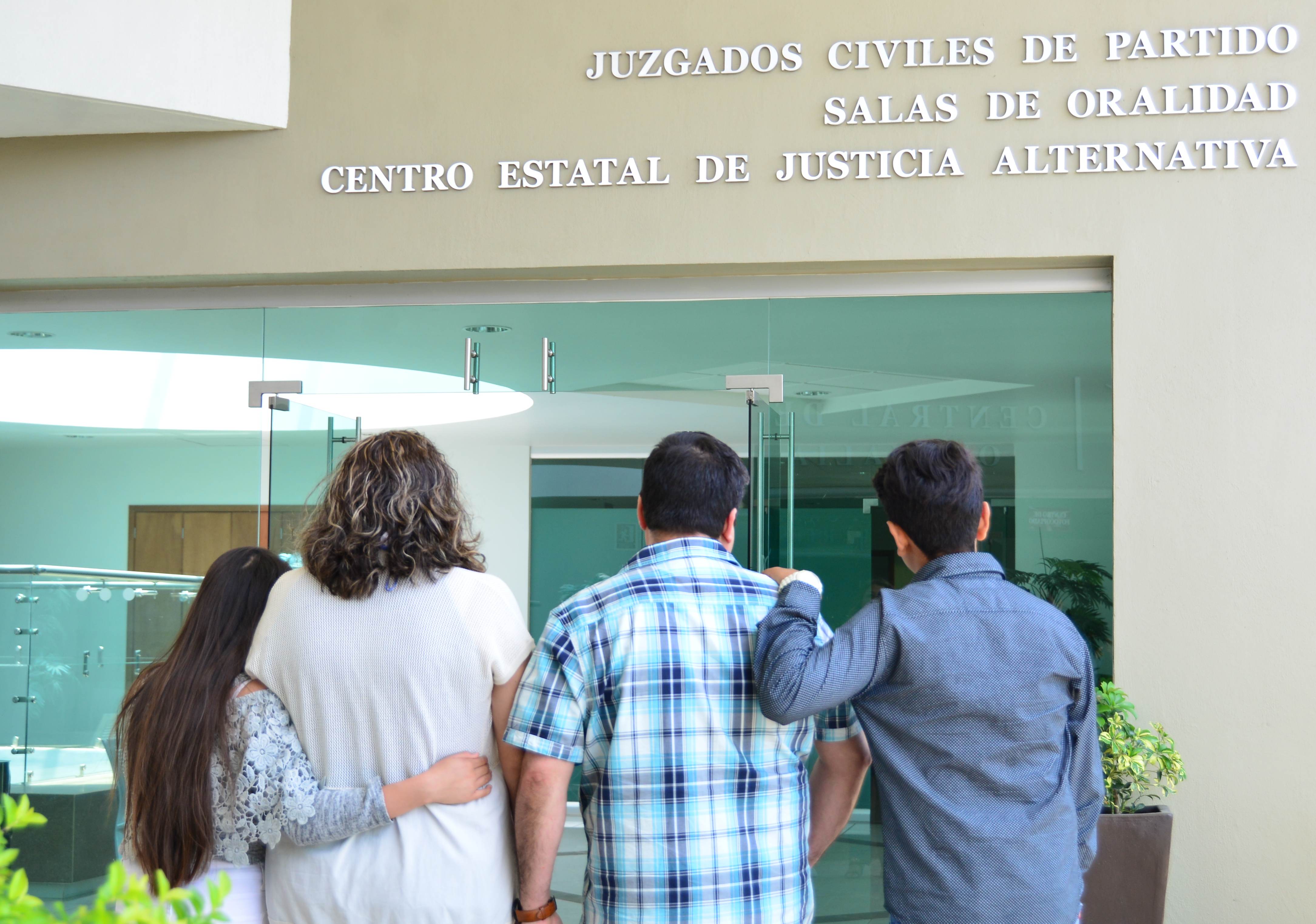 Realizan la primer adopción internacional del 2018
