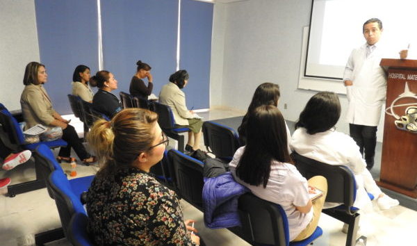 Secretaría de Salud actualiza competencias de licenciadas en Enfermería de la UG 