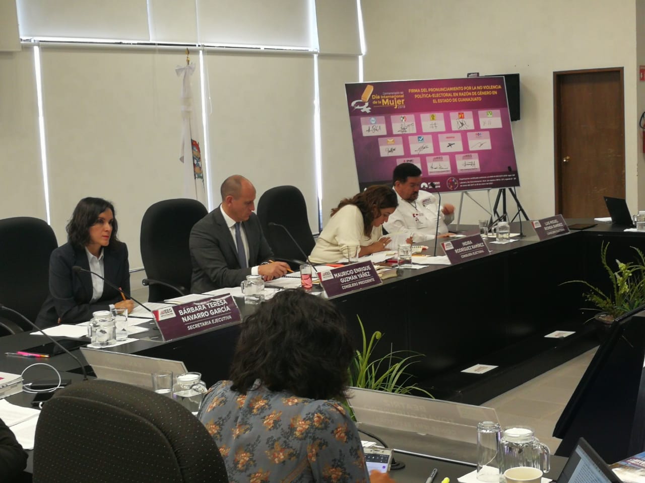 IEEG arpueba registro de planillas municipales, garantizando paridad horizontal
