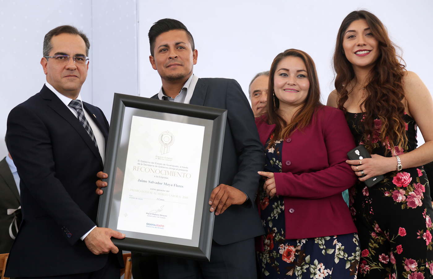 Reconocen compromiso y desempeño de los trabajadores