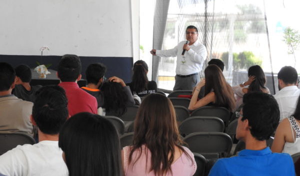 Celebran Estudiantes el Día del Contador en el Campus Celaya-Salvatierra