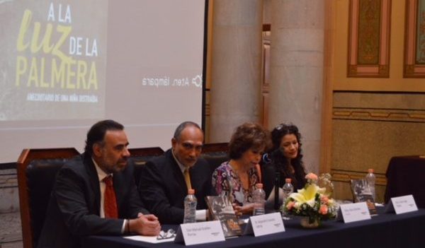 Escribe la artista Rocío Borobia libro sobre su infancia