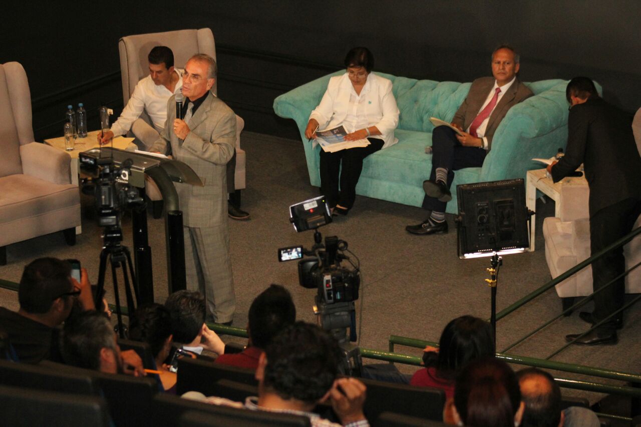 Promete Camarena aumento en recursos para innovación, ciencia y tecnología en Guanajuato