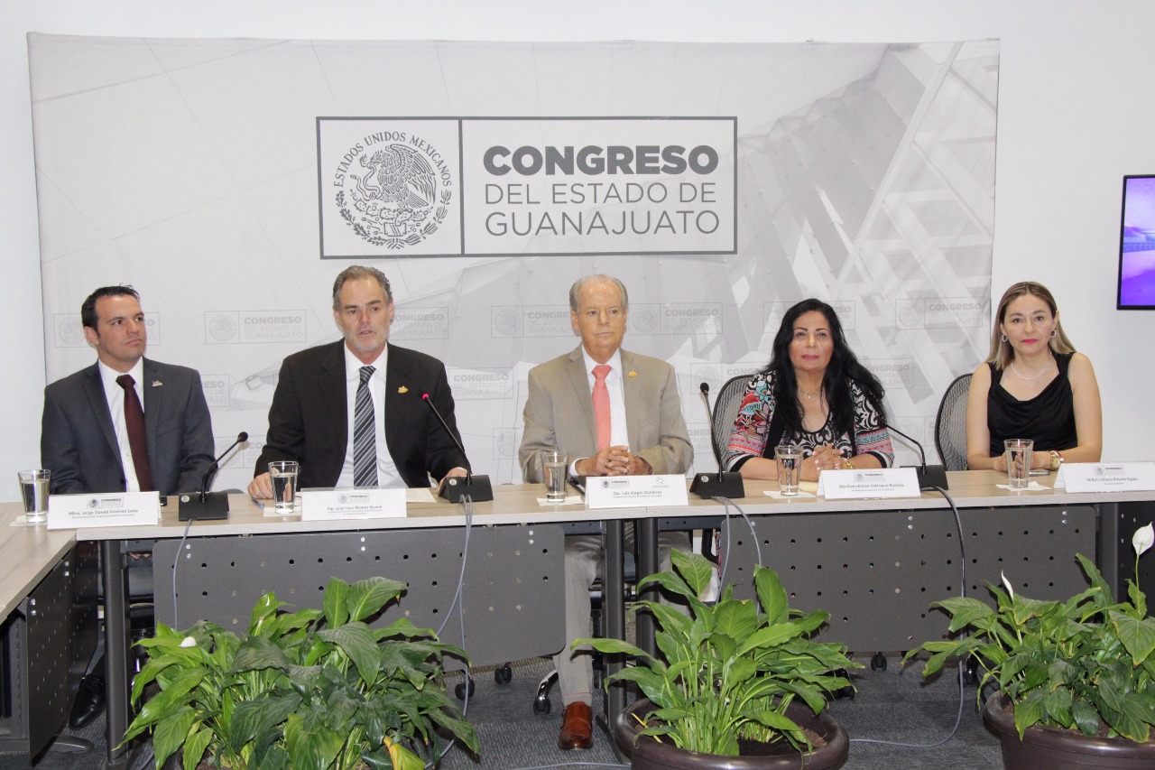 Dona Congreso local el SID al Congreso de Chihuahua