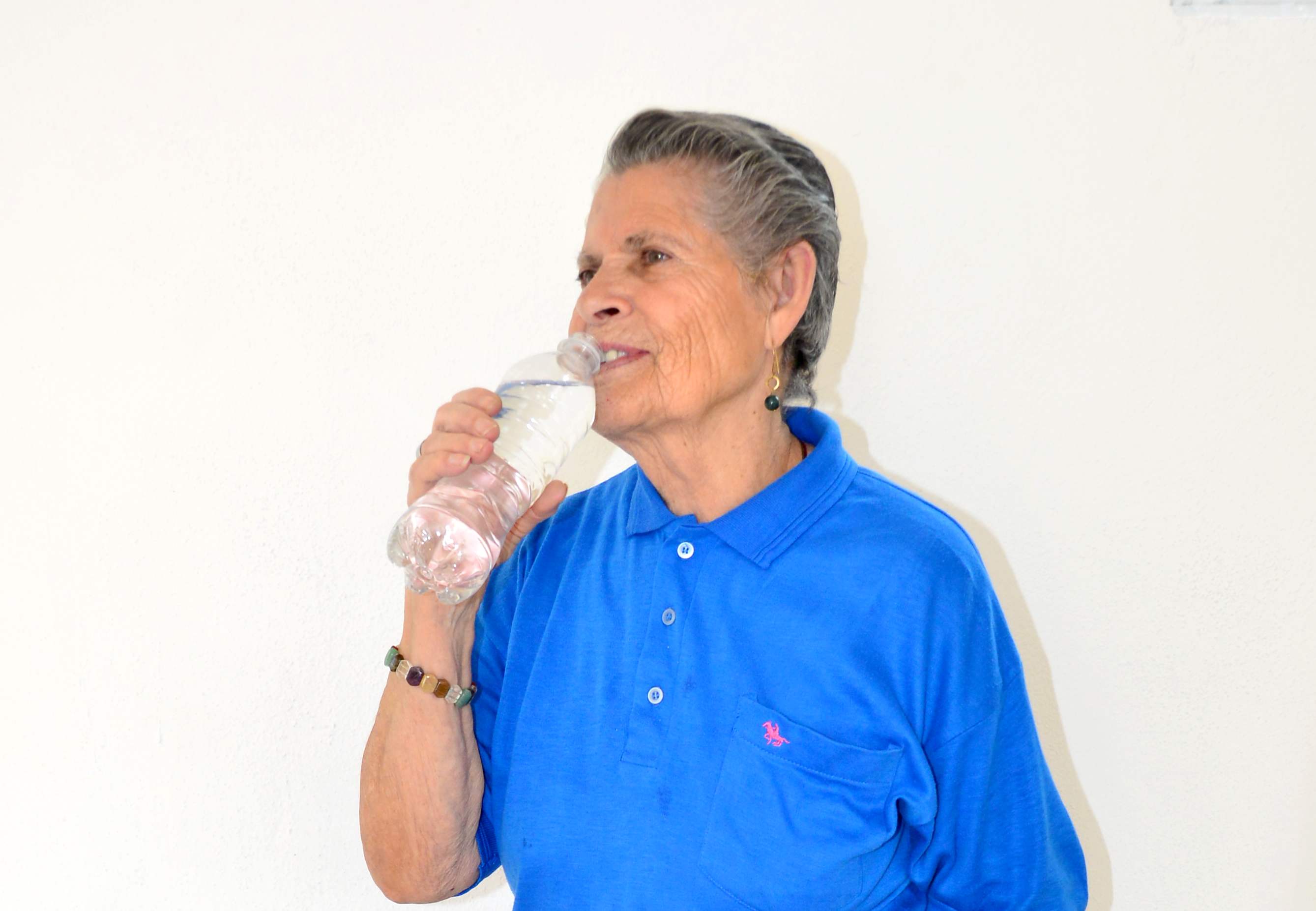 DIF estatal promueve recomendaciones para prevenir la deshidratación en la temporada de calor