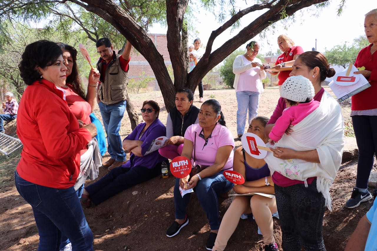 Promete Ruth Lugo regresar parte del impuesto predial en obras