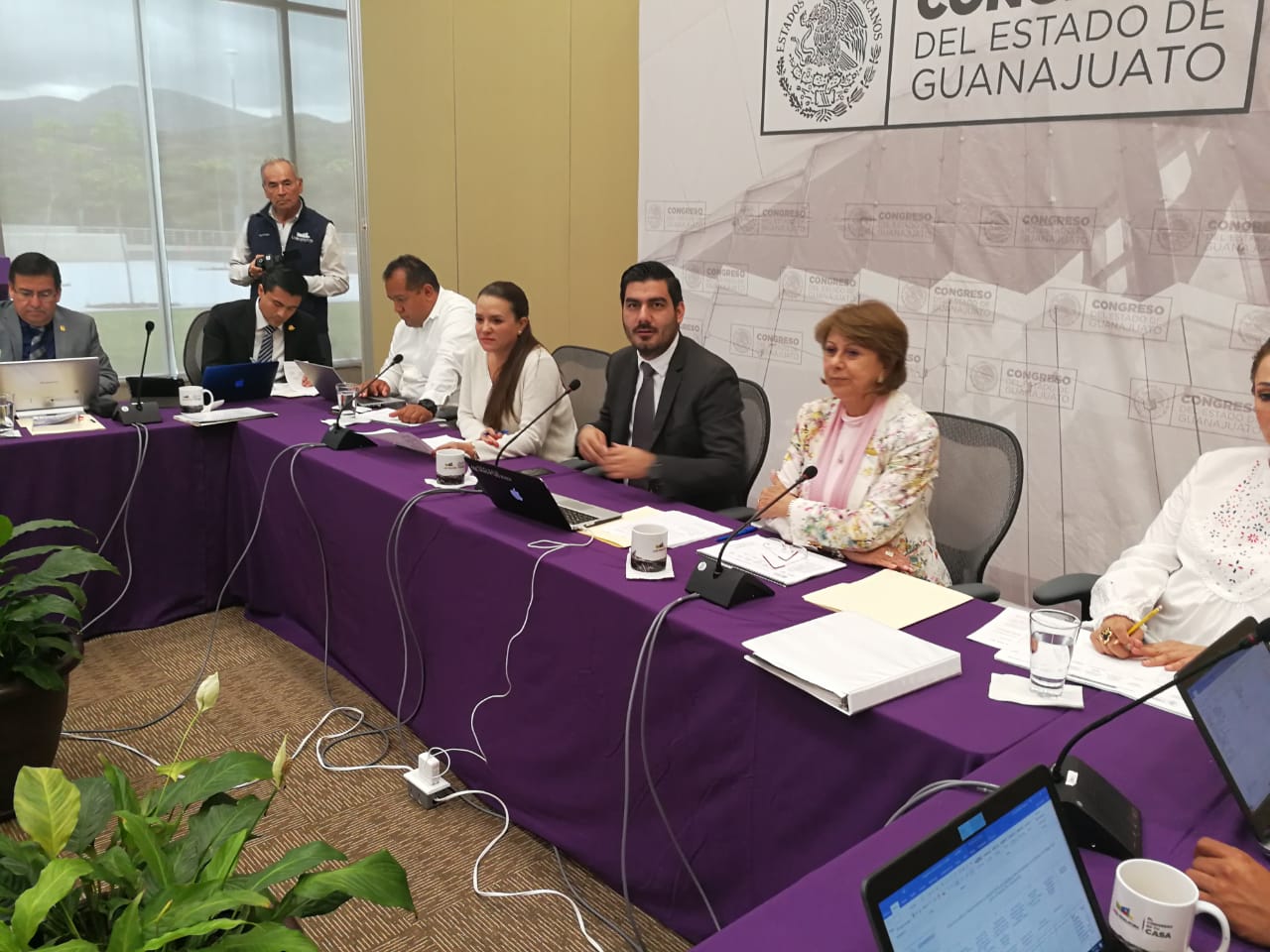 Analizan iniciativas de reforma al Código Civil en materia de divorcio y alimentos