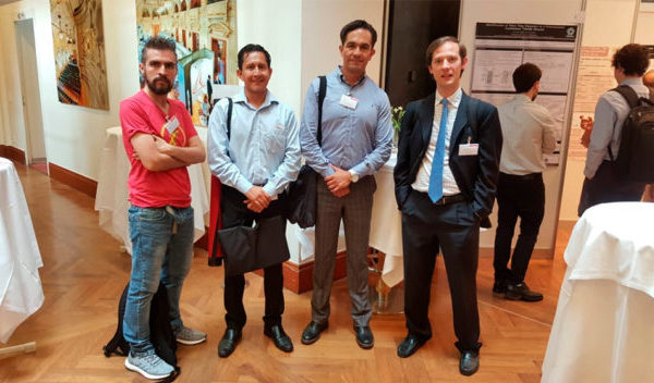 Docentes UG presentan investigación sobre computación en simposio europeo