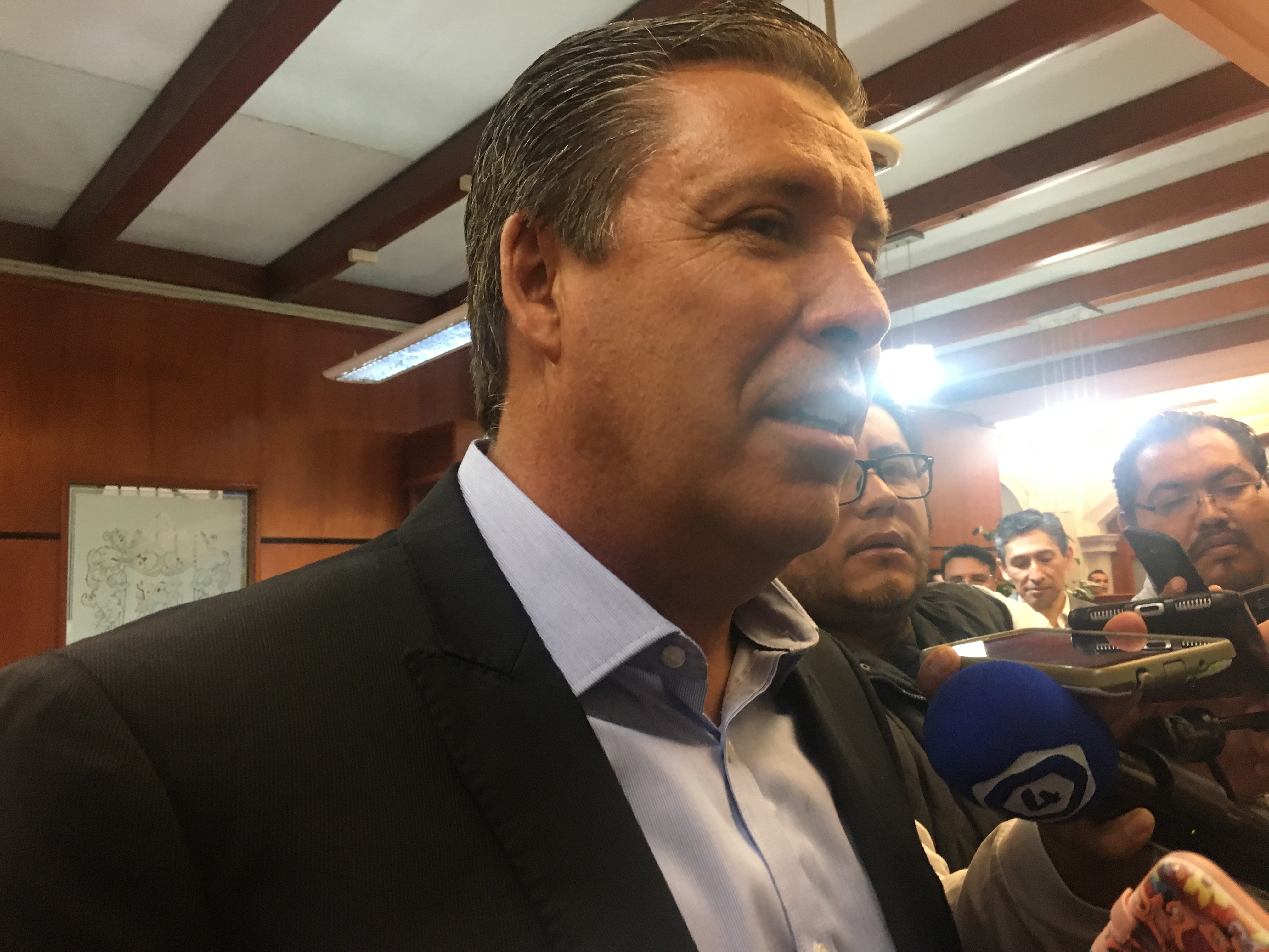 MMM sin definición sobre si vetará reforma al código civil