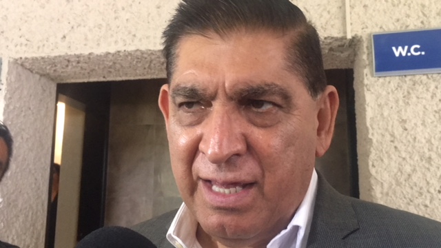 Reforma educativa no debe estarse reinventando: Vega