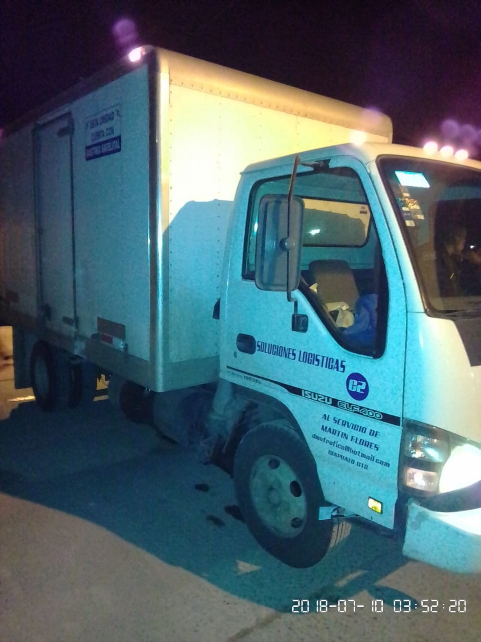 Se roba camión y lo agarra la policía