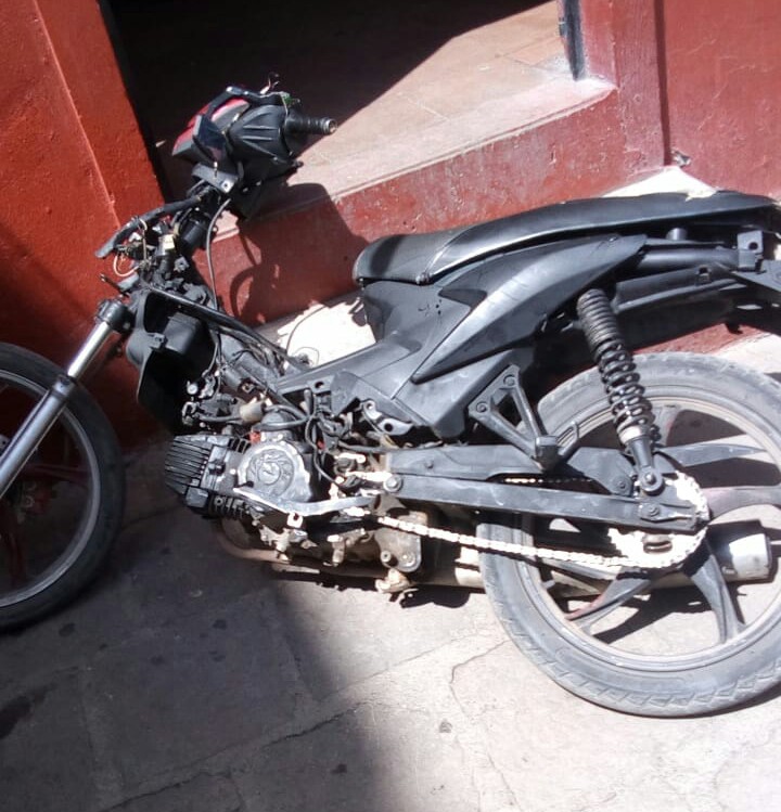 Detienen a joven con motocicleta robada hace tres años